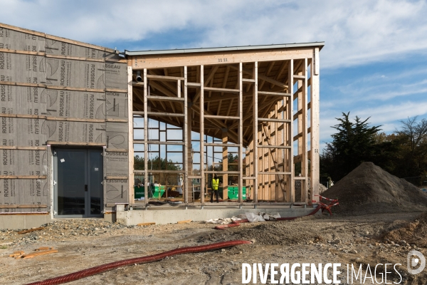 Chantier bois-paille d un lycée en Vendée