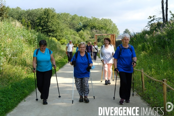 Petite traversée - Marche nordique à Romainville