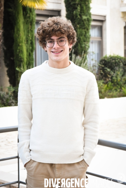 Le réalisateur Emmanuel POULAIN-ARNAUD présente son film  LE TEST , avec les jeunes comédiens Chloé BARKOFF-GAILLARD et Matteo PEREZ, au festival du film de Sarlat 2021.