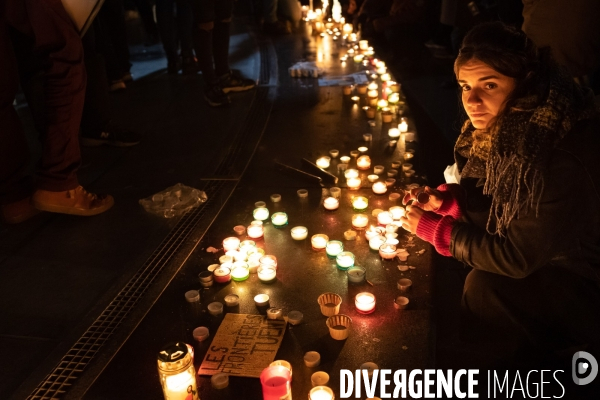 Hommage aux 27 personnes mortes dans la Manche