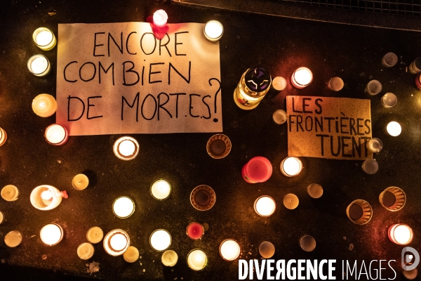 Hommage aux 27 personnes mortes dans la Manche