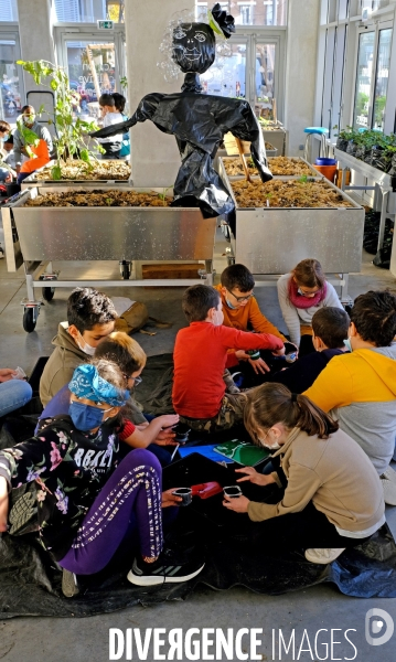 La cité maraichére, une serre verticale de maraichage ecologique va nourrir, à terme, 160 familles.