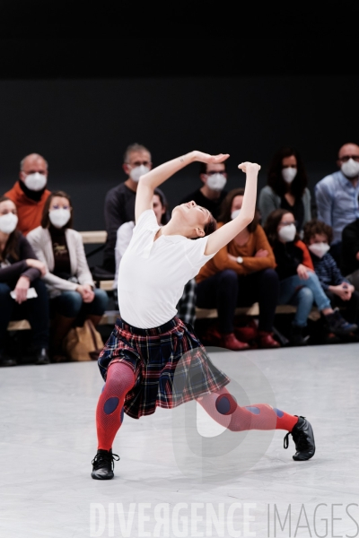 Kamuyot / Ohad Naharin /  Ballet de l opéra national du Rhin  / Batsheva