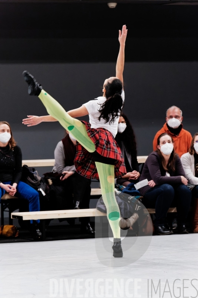 Kamuyot / Ohad Naharin /  Ballet de l opéra national du Rhin  / Batsheva