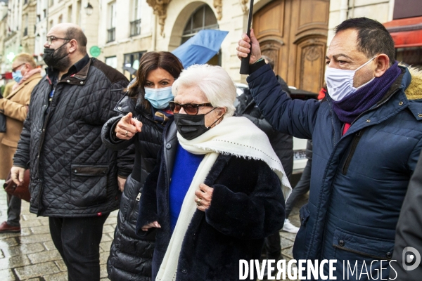 Anne HIDALGO inaugure  la Place des Combattantes et Combattants du sida.