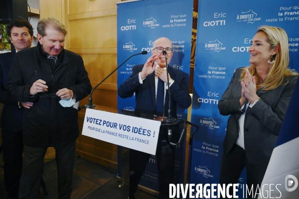 Annonce des résultats du 1er tour du Congrès des republicains