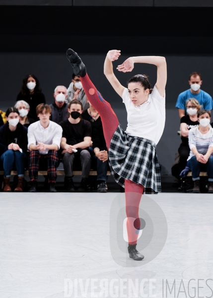 Kamuyot / Ohad Naharin /  Ballet de l opéra national du Rhin  / Batsheva