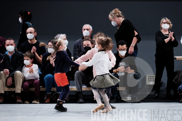 Kamuyot / Ohad Naharin /  Ballet de l opéra national du Rhin  / Batsheva