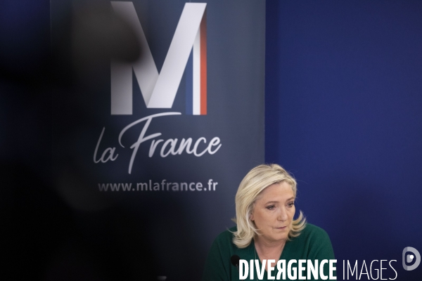 Conférence de presse de Marine Le PEN sur le chiffrage de ses mesures sur l iimmigration.