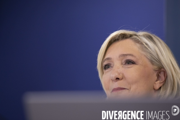 Conférence de presse de Marine Le PEN sur le chiffrage de ses mesures sur l iimmigration.