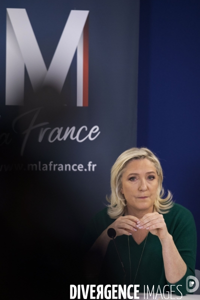 Conférence de presse de Marine Le PEN sur le chiffrage de ses mesures sur l iimmigration.