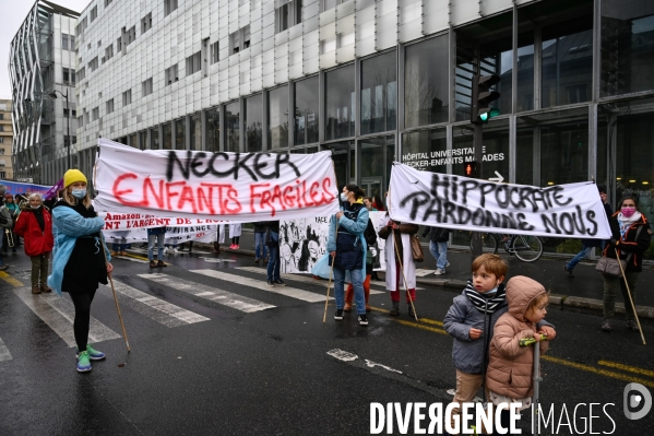 Manifestation des soignants à Paris pour denoncer le manque de moyens dans l hopital public. Caregivers demonstration for the public hospital.