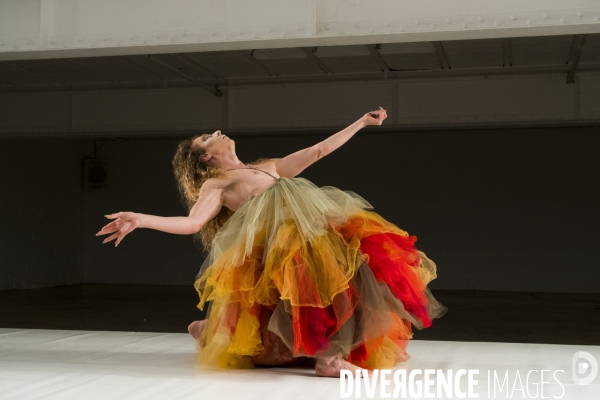 Nijinska / Un Bolero - Extrait de Nijinska / Voilà la femme - Dominique Brun - François Chaignaud