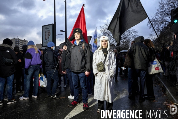 Manifestation AntiFa et contre le meeting d Eric Zemmour à Paris