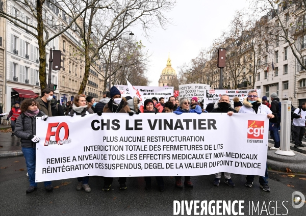 Manifestation des soignants à Paris pour denoncer le manque de moyens dans l hopital public. Caregivers demonstration for the public hospital.