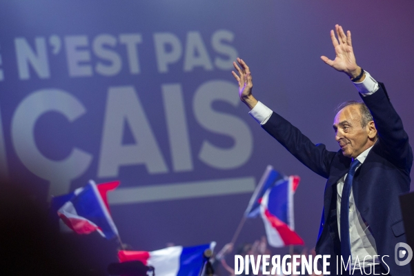 Meeting d Eric ZEMMOUR à Villepinte.