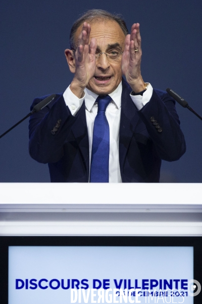 Meeting d Eric ZEMMOUR à Villepinte.