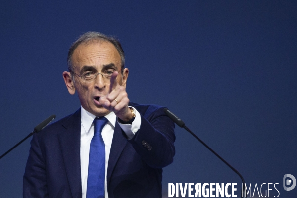 Meeting d Eric ZEMMOUR à Villepinte.