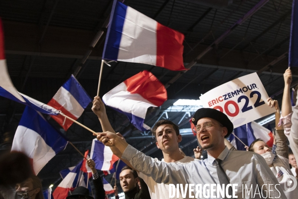Meeting d Eric ZEMMOUR à Villepinte.