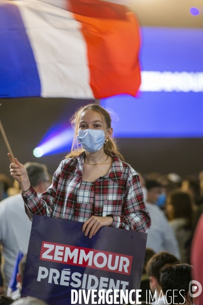 Meeting d Eric ZEMMOUR à Villepinte.