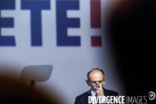 Premier meeting du candidat eric zemmour, a villepinte.