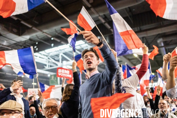 Meeting d Eric Zemmour à Villepinte