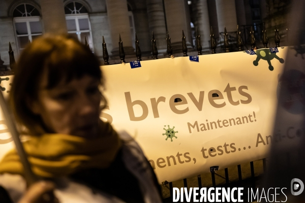 Manifestation pour la levée des brevets vaccins Covid