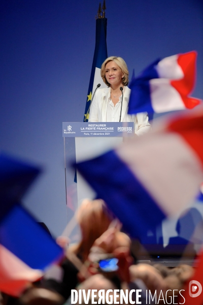 Grande réunion des cadres Les Républicains autour de Valérie Pécresse