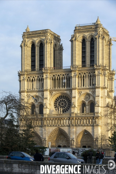 Travaux de restauration de Notre-Dame de Paris.