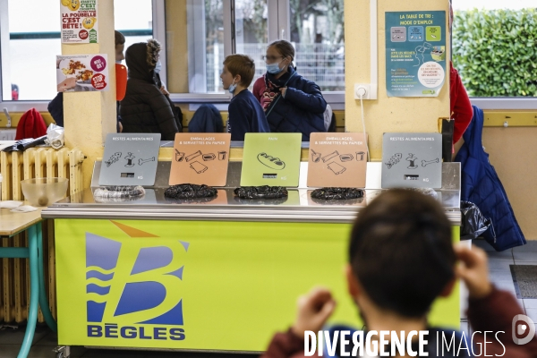 Cantine bio de l école primaire publique Ferdinand Buisson à Bègles (33).