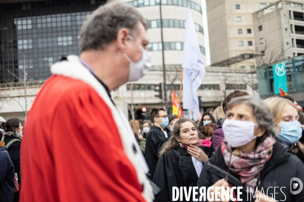 Manifestation du monde de la justice