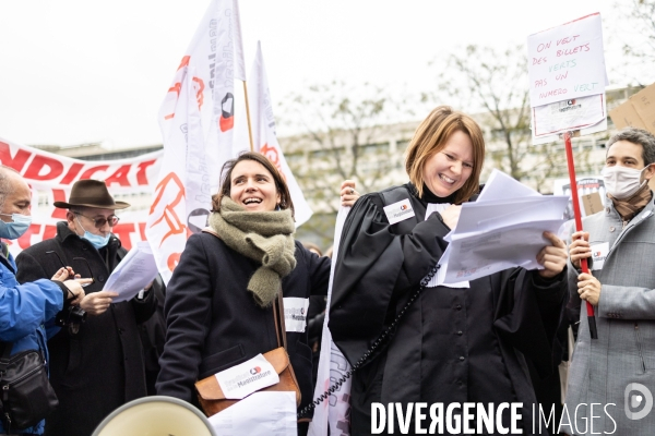 Manifestation du monde de la justice