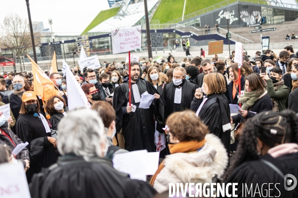 Manifestation du monde de la justice