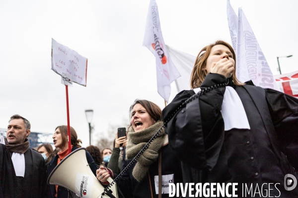 Manifestation du monde de la justice