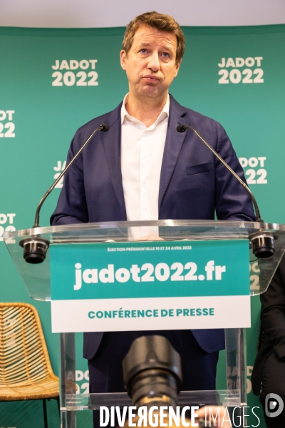 Présidentielle 2022 Yannick Jadot Conférence de presse Travail