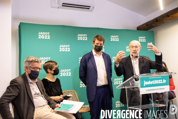 Présidentielle 2022 Yannick Jadot Conférence de presse Travail