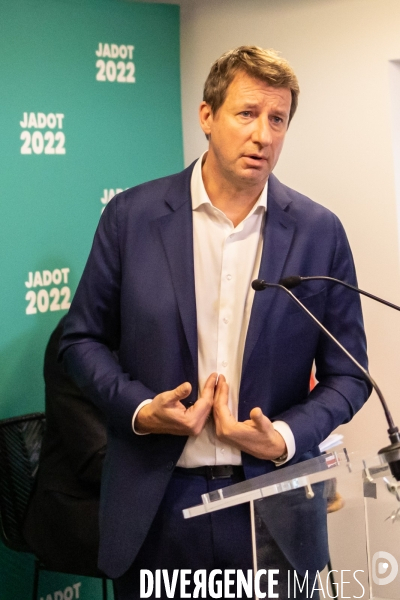 Présidentielle 2022 Yannick Jadot Conférence de presse Travail