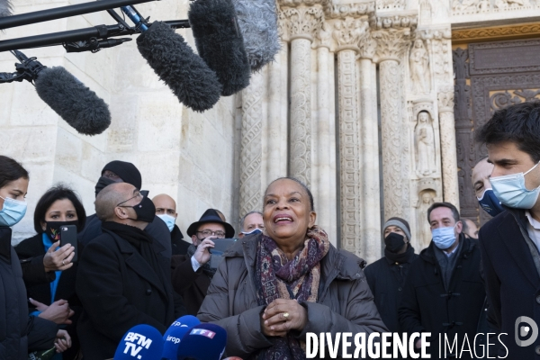 Christiane Taubira se rend à Saint-Denis