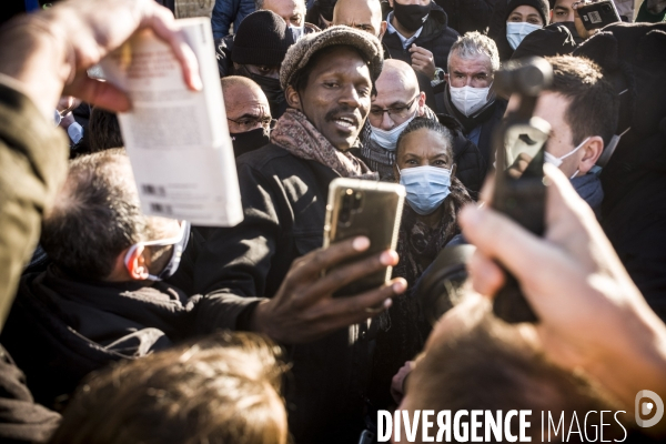 Premier deplacement de christiane taubira, a saint denis.