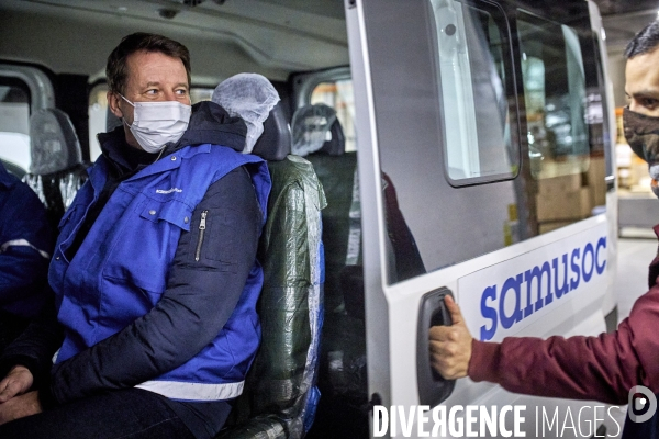 Yannick Jadot  au Samu Social, le 115 ,  à Ivry sur Seine