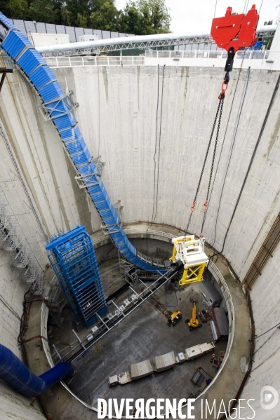 Chantier du GRAND PARIS : Tunnelier de Chelles