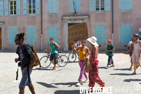 Antivax et anti passe dans le Diois