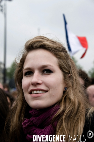 Hollande in, Sarkozy out, place de la bastille, Paris, 06/05/2012