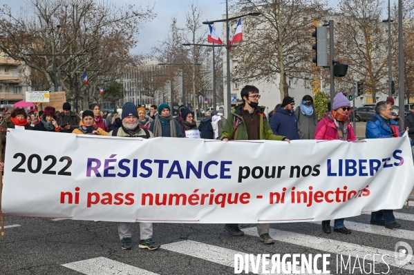 Valence -manifestation contre le pass vaccinal