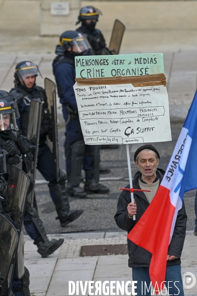 Valence -manifestation contre le pass vaccinal