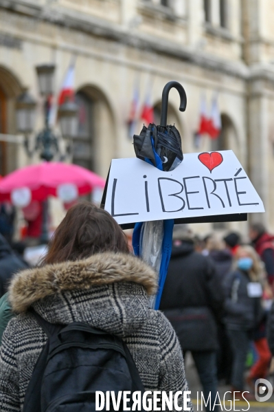 Valence -manifestation contre le pass vaccinal