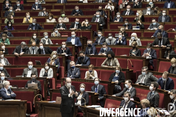 Débat sur le pass vaccinal à l assemblée nationale.