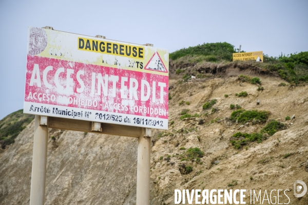 Campagne de mesure de l erosion du littoral par les techniciens de l Observatoire de la Cote Aquitaine.