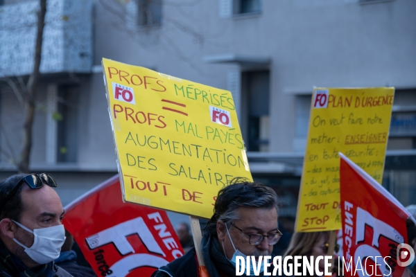 Grève de l éducation nationale face à la crise à Marseille