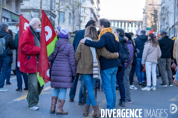 Grève de l éducation nationale face à la crise à Marseille